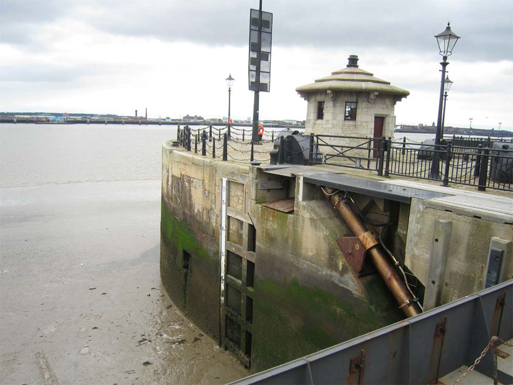 Entrance from the Mersey
